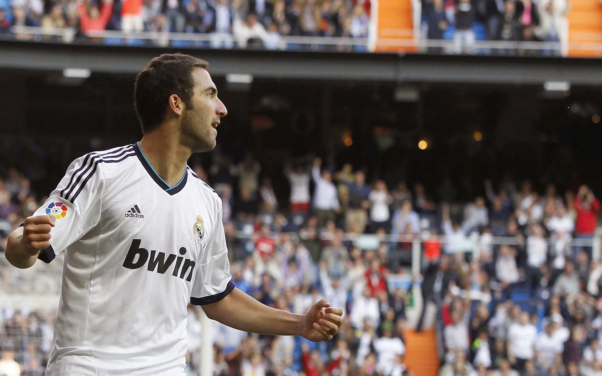 乌拉圭男足在巴黎奥运会比赛中以2-1战胜阿根廷,乌拉圭男足阵容